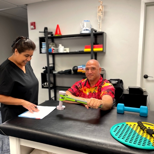 elbow-wrist-and-hand-pain-relief-Aspen-Ridge-Physical-Therapy-Syracuse-Layton-UT