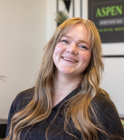 Kassie-Stewart-head-aide-Aspen-Ridge-Physical-Therapy-Syracuse-Layton-UT